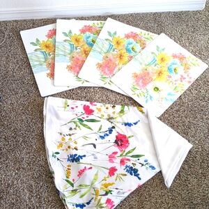 60" round tablecloth w 4 placemats